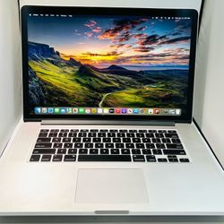 Apple Macbok Pro 15” 2015 i7 16GB 500GB -Bad Camera