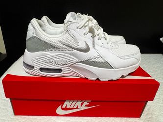 Nike Air Max Excee - Women Size 5.5