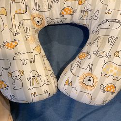 Nursing pillows