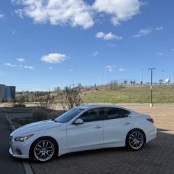 2015 Infiniti Q50