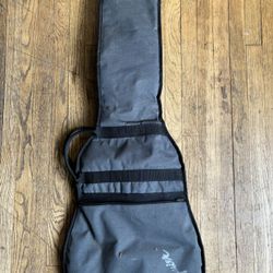 Soft guitar/bass case 