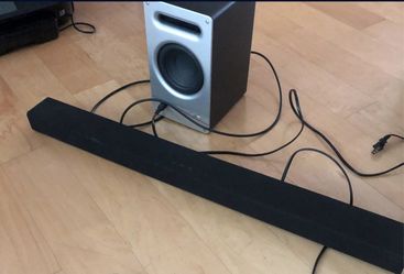 Subwoofer and soundbar Vizio