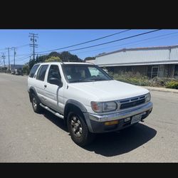 1997 Nissan Pathfinder 