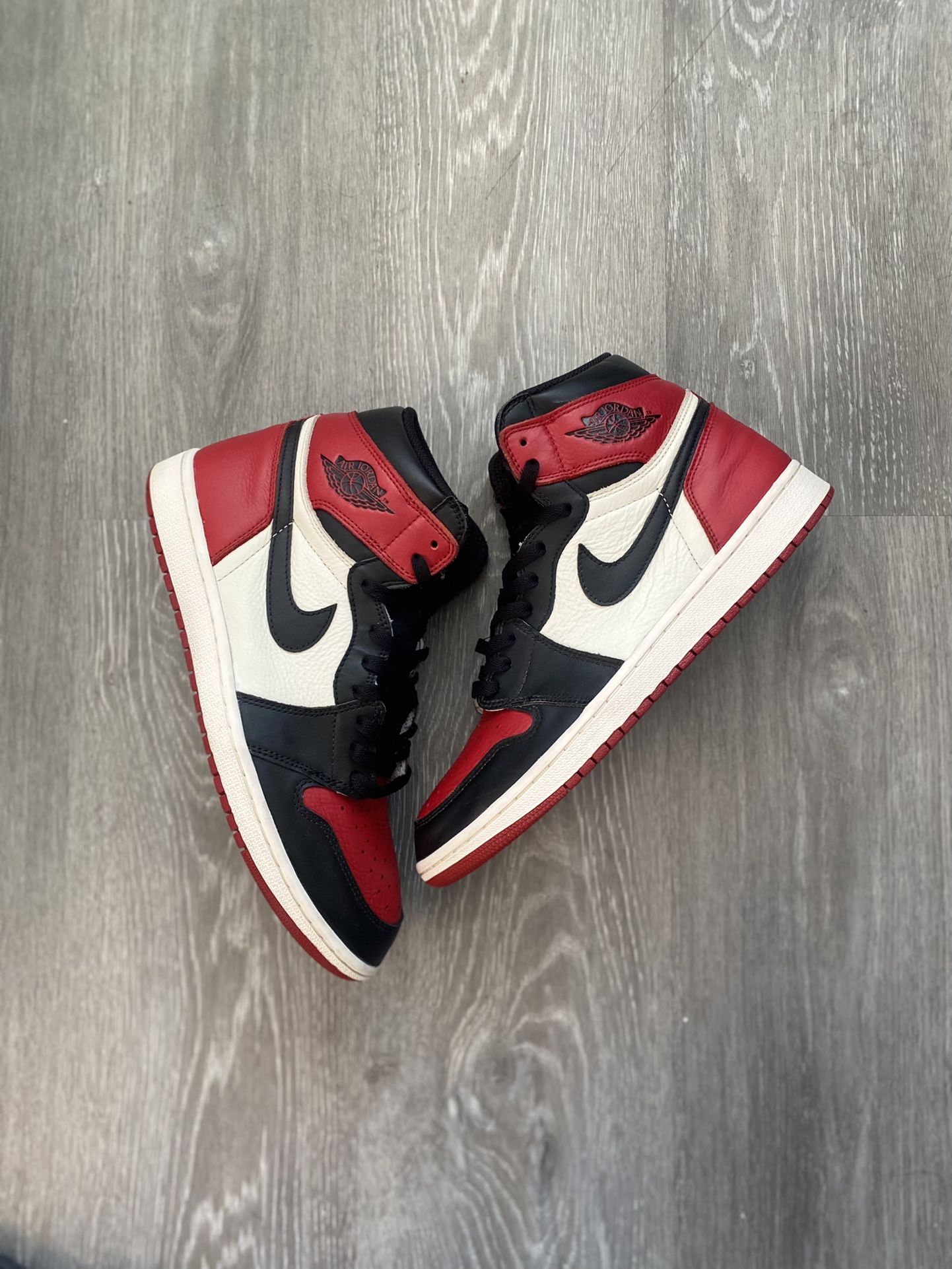 Jordan 1 Bred Toe 2016