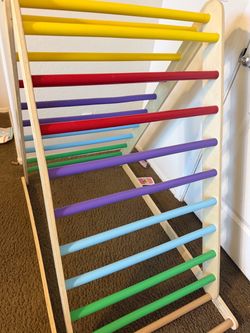 Montessori Pickler triangle