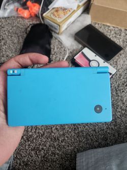 Nintendo DSi Handheld Console Blue