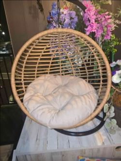 Miniature Wicker Hanging Egg Chair Pet Bed
