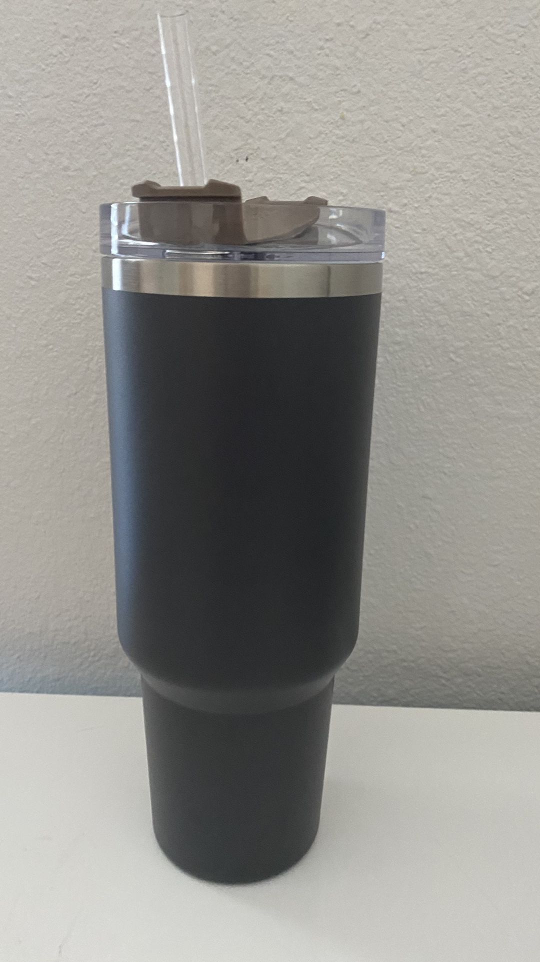 Stanley 30oz Quencher H2.0 FlowState Tumbler - Camelia for Sale in Buckeye,  AZ - OfferUp