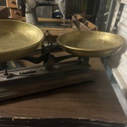 Antique Cast Iron Balance Scale
