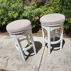 Counter Stools 