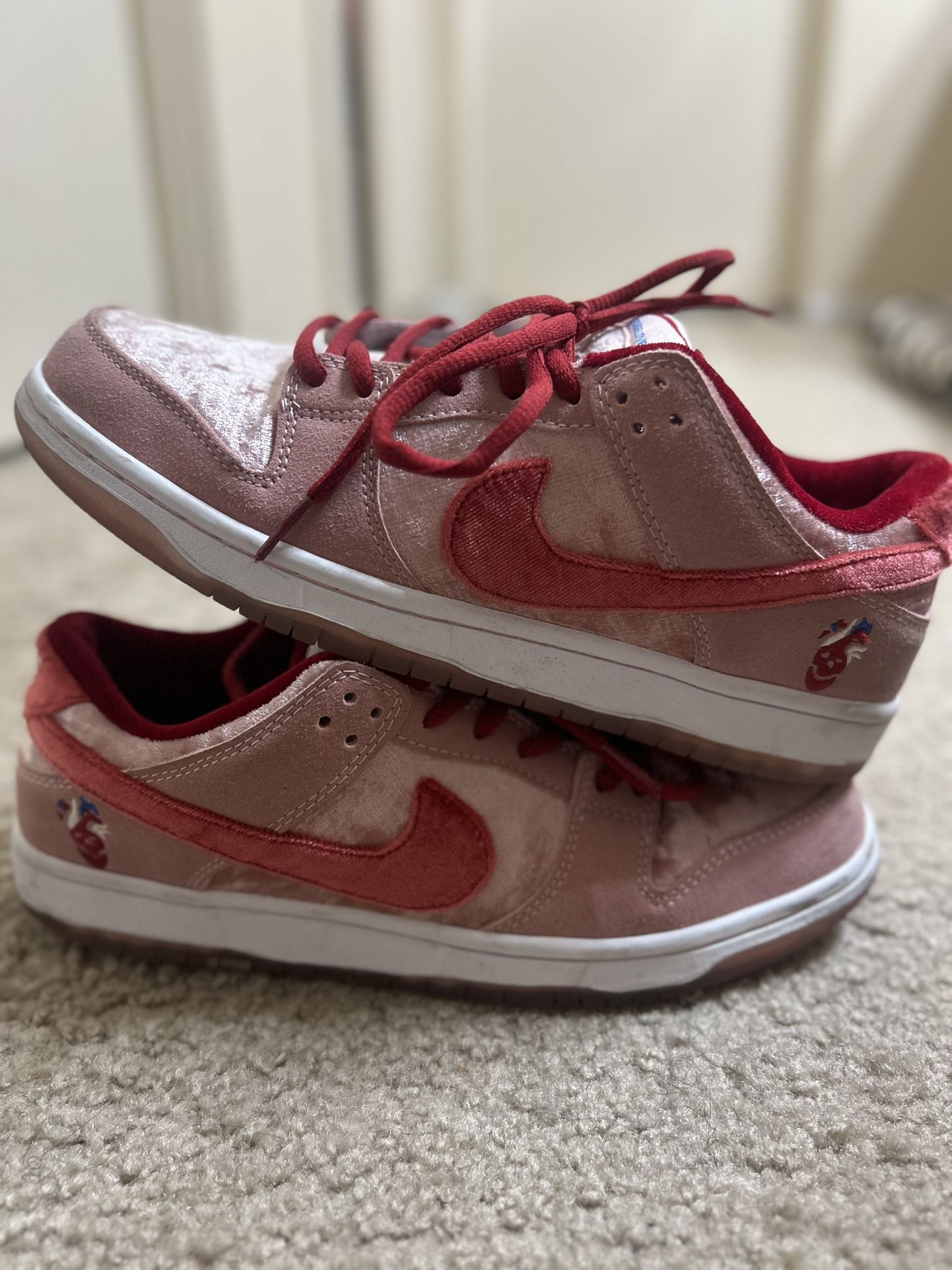 Nike SB Dunk Low “Strangelove” (Size 8) Used