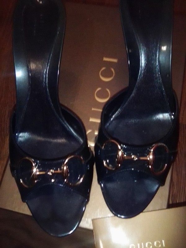 Gucci High Heels Size 9 B