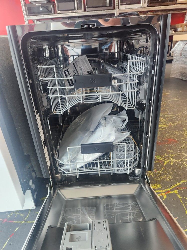 July Sale GE profile 18 Inch Dishwasher