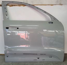 2015 2019 2020 2021 2022 2023 2024 2025 PORSCHE MACAN FRONT RIGHT DOOR SHELL OEM