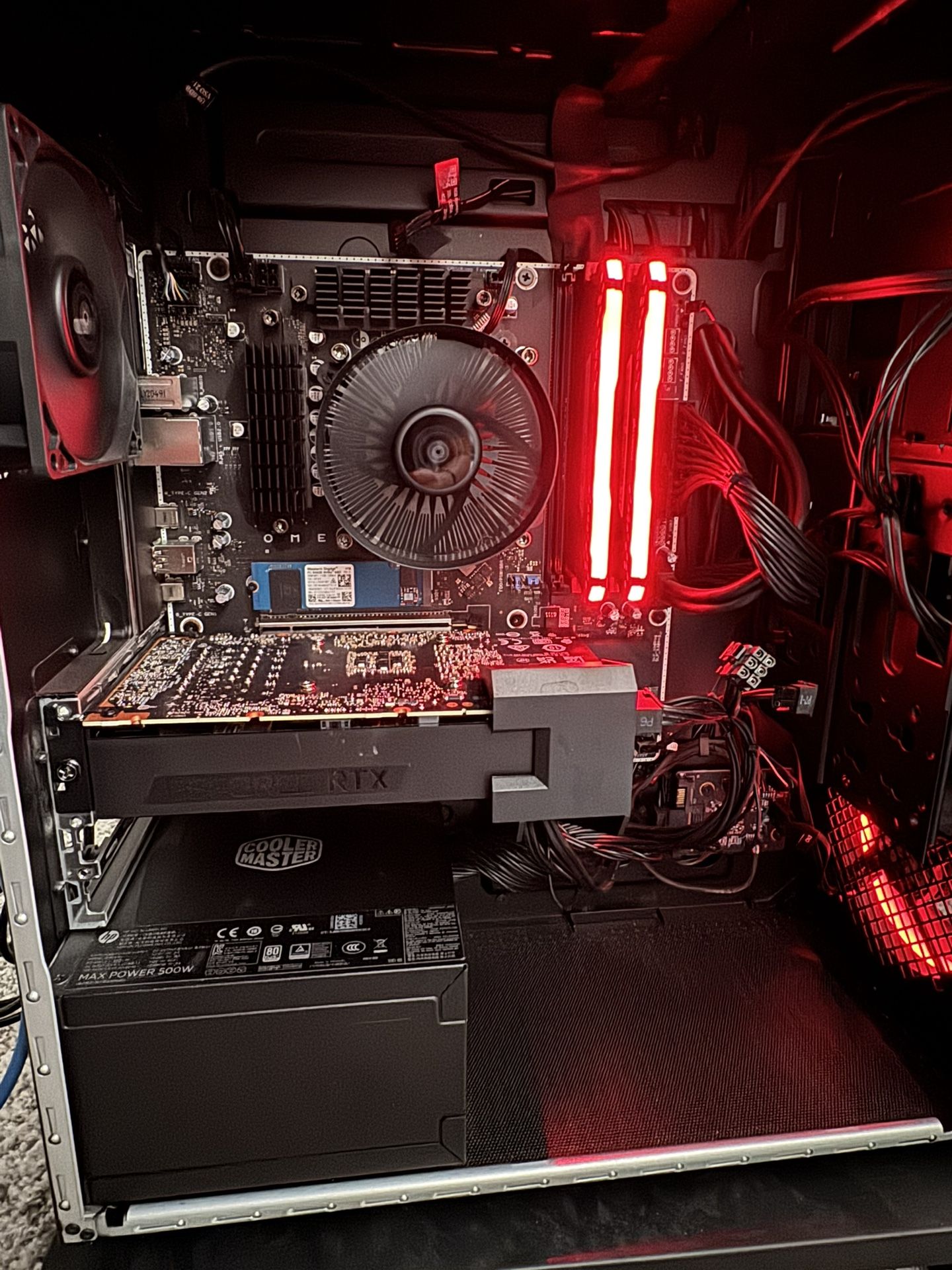 HP OMEN 30L Gaming PC (Upgraded) + MSI 24” 144Hz Curved Monitor