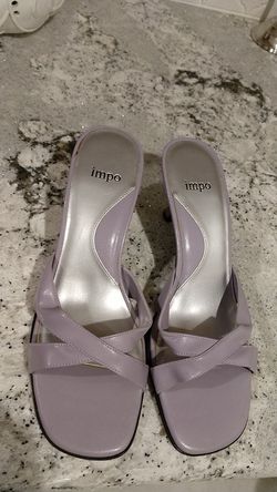 Impo brand lavender colored sandals
