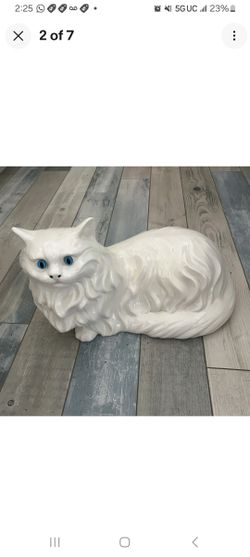 Vintage Large Mold Ceramic Cat Statue Figurine Persian Laying down Blue Eyes