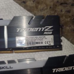 DDR4 Trident Z Rgb RAM 
