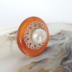 Beautiful Unique Vintage Sterling Silver Carnelian Disk and Pearl Ring, Size 9
