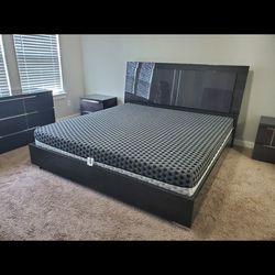 KING MEMORY FOAM COOLING MATTRESS SET