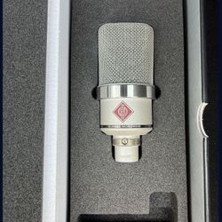 Tlm 102 Professional recording microphone 
