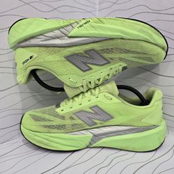 New Balance FuelCell Rebel v5 Hombre 10.5 D Verde Running MFCXLZ5