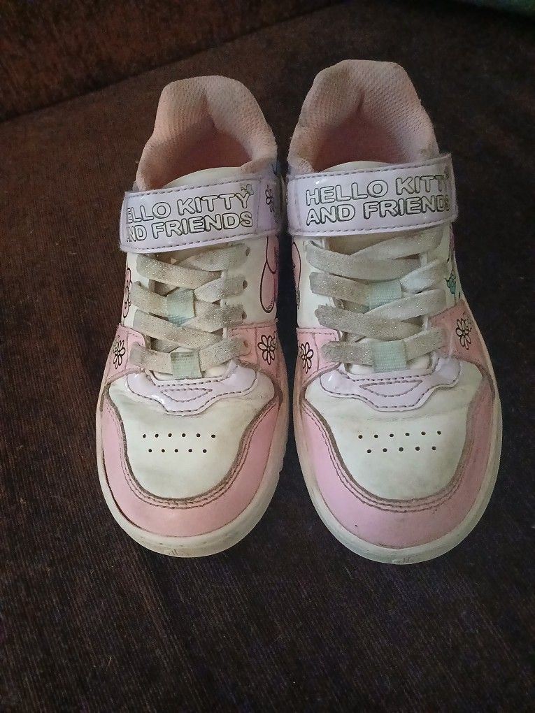 Hello Kitty Youth Size 12