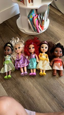 Disney dolls