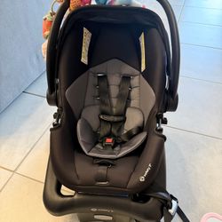 Safety 1st Infant Car seat With Base 
