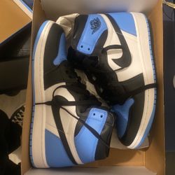 Air Jordan 1 High Top OG University Blue