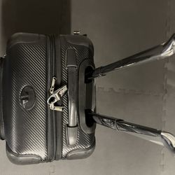 Tumi Luxury Spinner Carry On - Carbon/Ballistic Nylon Combo Luggage