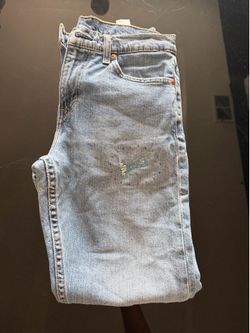 Levi’s pants