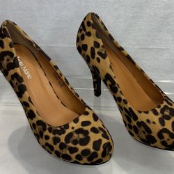 leopard print heels made by the brand Bella Marie