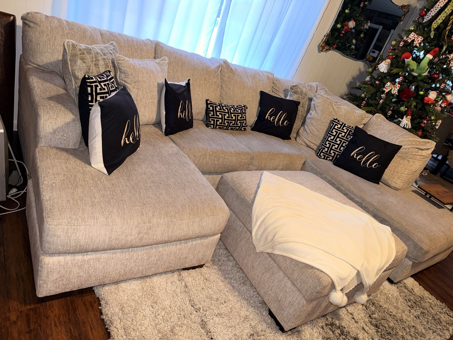 Sectional Sofa