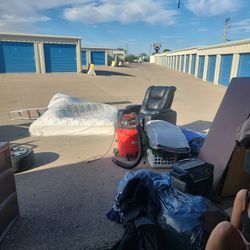 Storage Unit Sell 