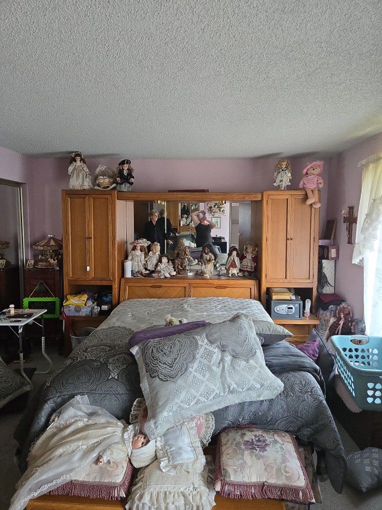 Head Board /shelfs