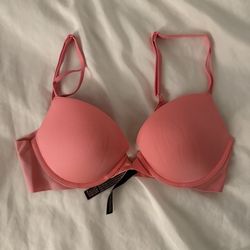 $10 pink Victoria's Secret push-up bra 32C