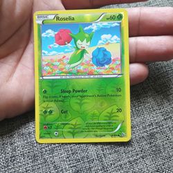 Pokemon8/106 Roselia Common Reverse Holo Flashfire Pokémon card