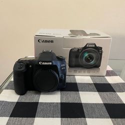 CANON 80D dslr Camera Barely Used