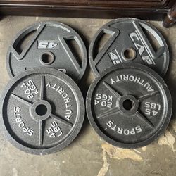 4 45lb Olympic Plates 