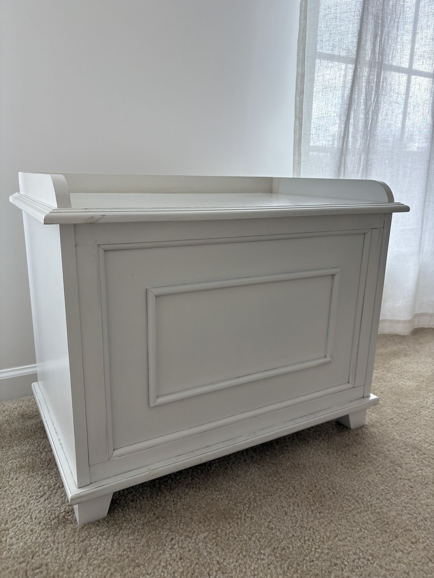White Storage Bench