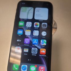 Unlocked IPhone Xr 64gb