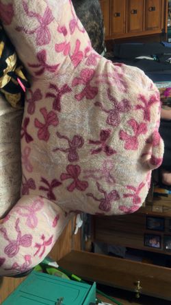 Bow Pillow