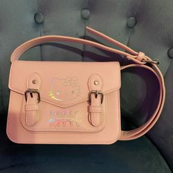 Pink Hello Kitty purse 