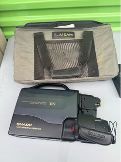 Sharp SlimCam VL-L490U
