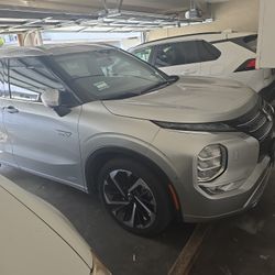 2023 Mitsubishi Outlander