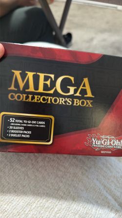Mega collectors box