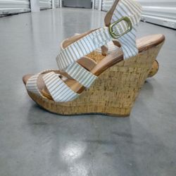 NEW! 
Z-Marianne Chinese Laundry Cork Wedge/Heels 
SZ 8.5