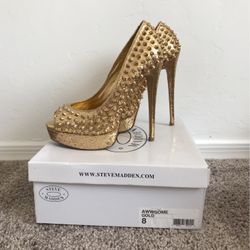 Steve Madden Gold Studded Stilettos 