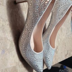 Sparkling Heels  7 .5